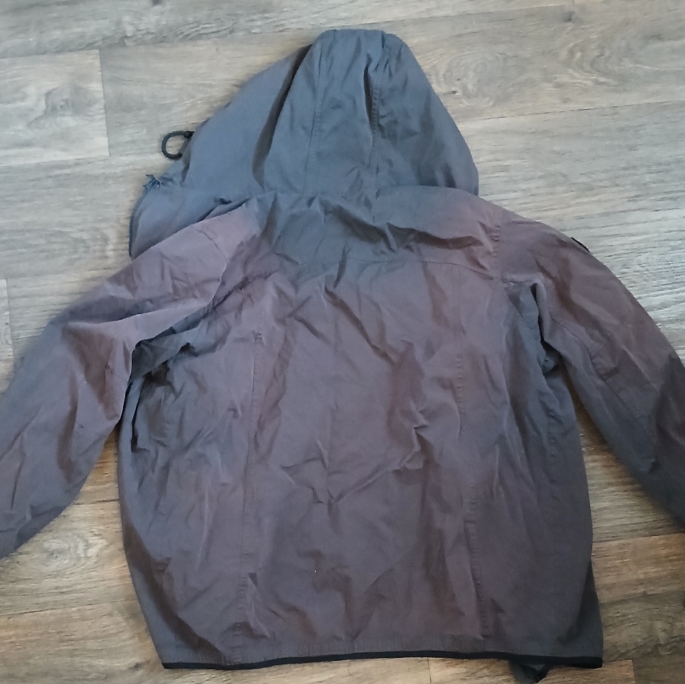 Custom Roots73 Audi Gray Rain Jacket. - Picture 10 of 16